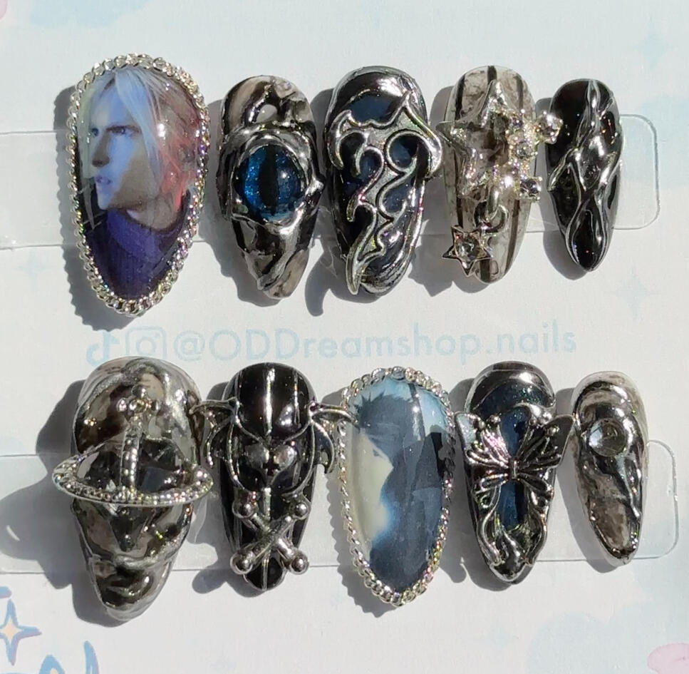 Custom Cloud Strife (Final Fantasy)